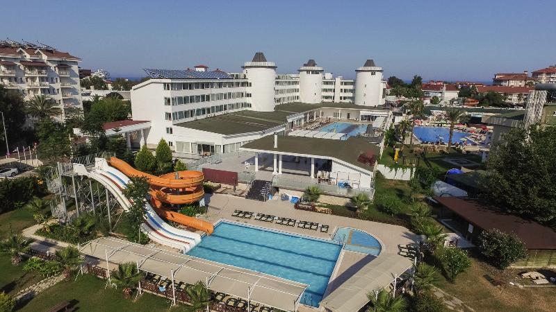 Royal Towers Hotel Kiris Exterior foto